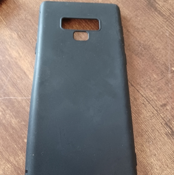 Phone case EUC - Picture 2 of 5